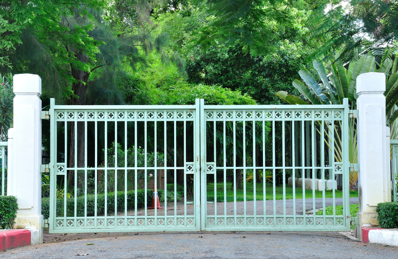 Custom Gates and Fence