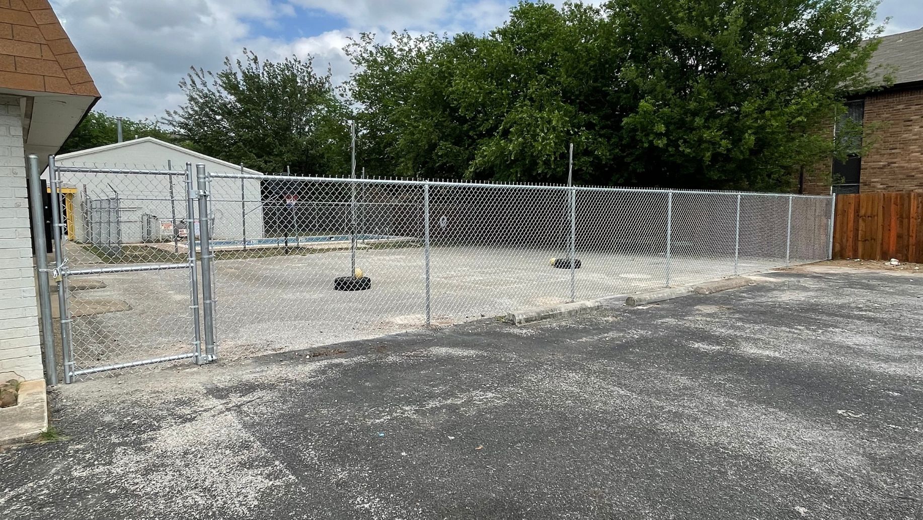 4 Tips for Commercial Fence Installation GS Fence Company